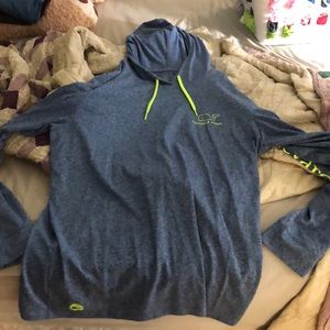 Vineyard vines hoodie